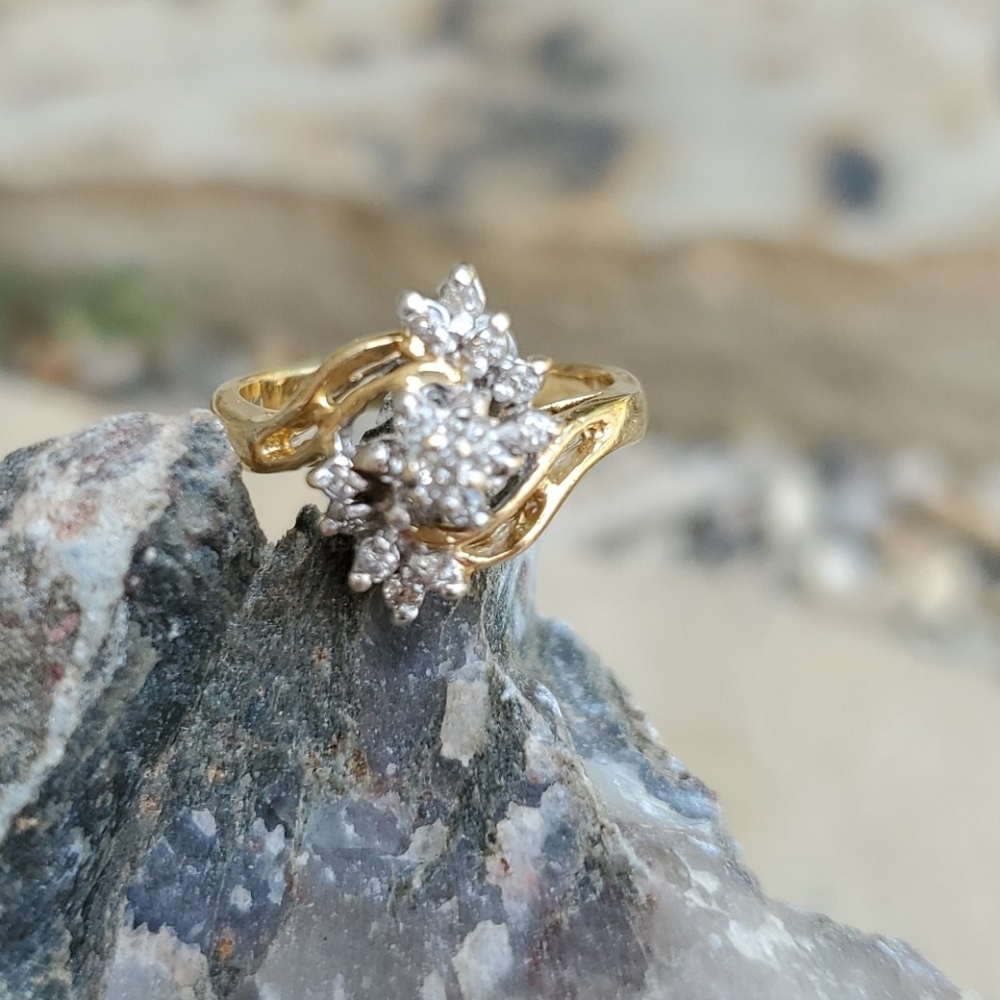 14k Gold and diamond ring